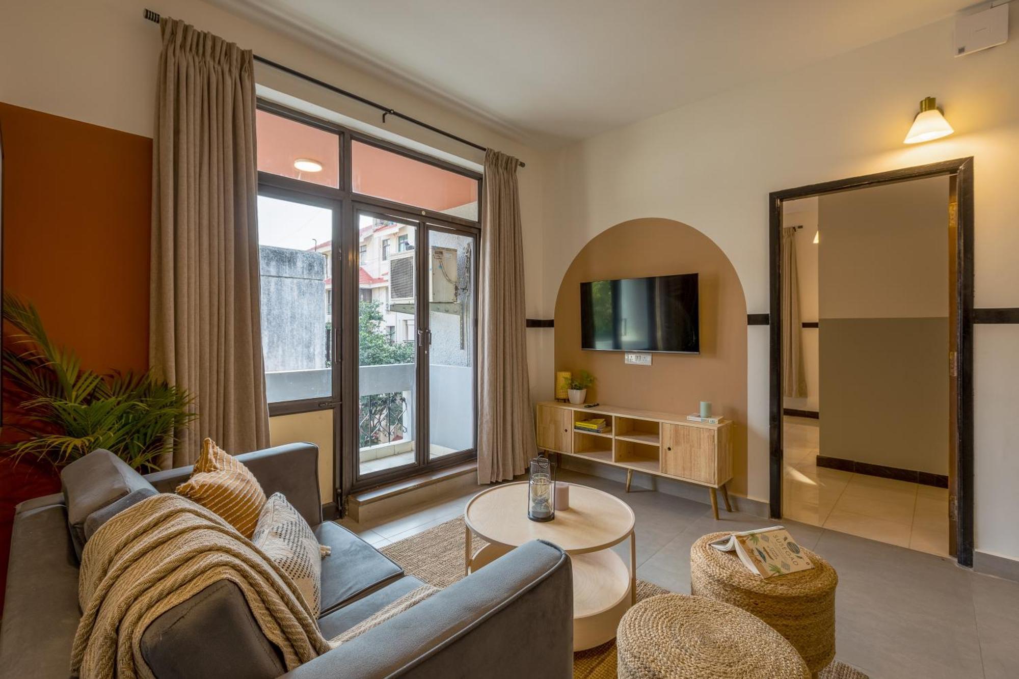 Olive Hotel Palace Road By Embassy Group Bangalore Exteriör bild